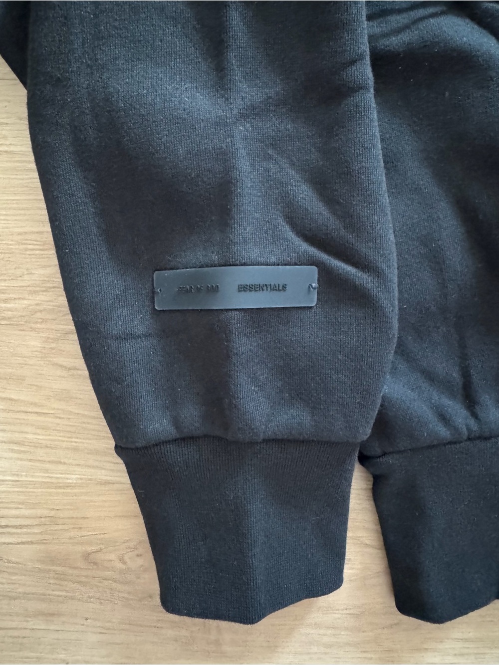 Fear of God ESSENTIALS New SS25 Version Zip Up Hoodie in Black with White Logo - Picture 5 of 8